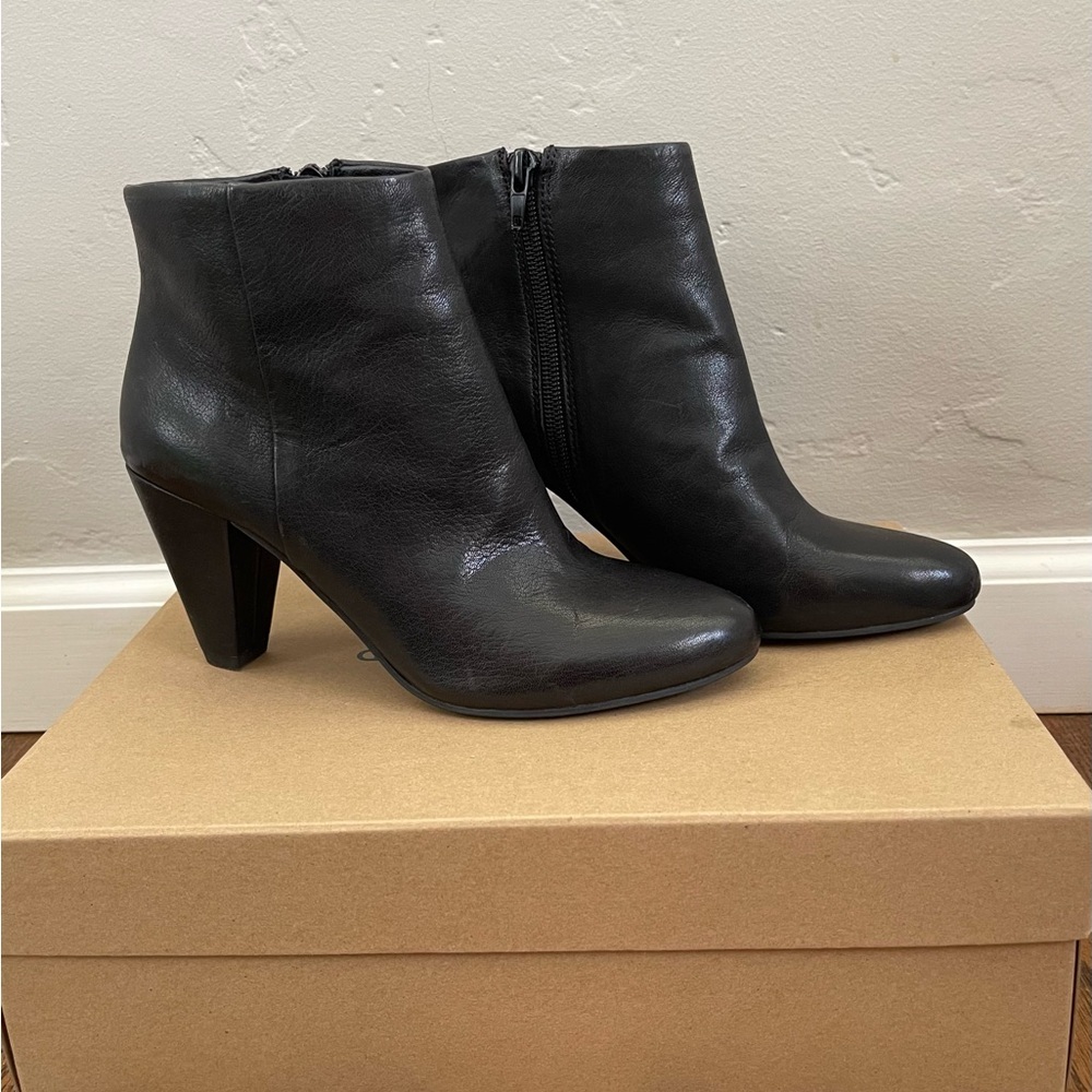 Lucky Brand LK-Sairio Ankle Booties 6.5 black leather - Picture 5 of 7